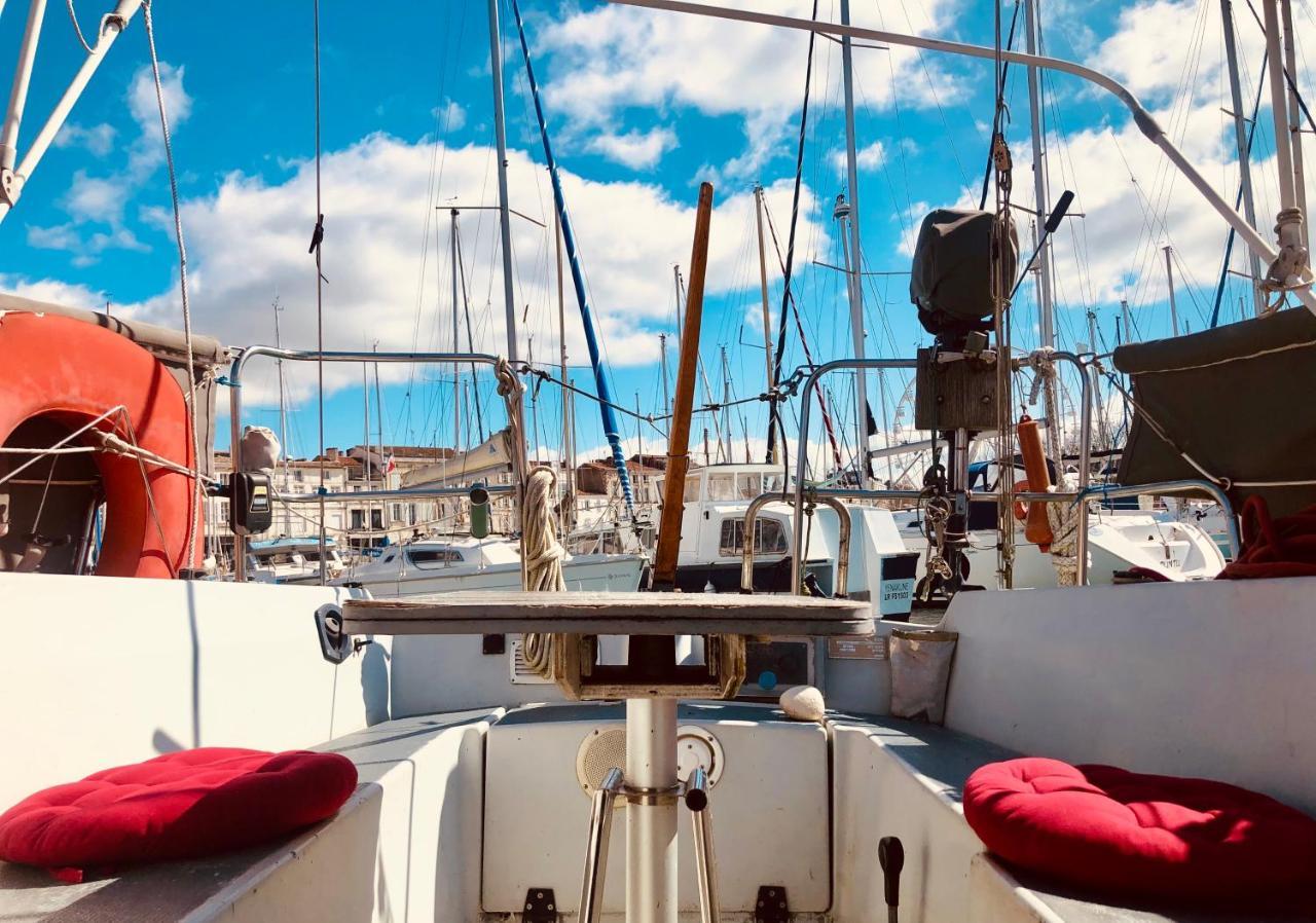 Hotel Nuit insolite sur un voilier au cœur de La Rochelle à La Rochelle  Extérieur photo