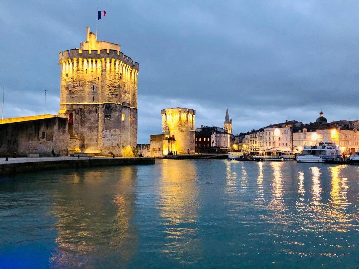 Hotel Nuit insolite sur un voilier au cœur de La Rochelle à La Rochelle  Extérieur photo