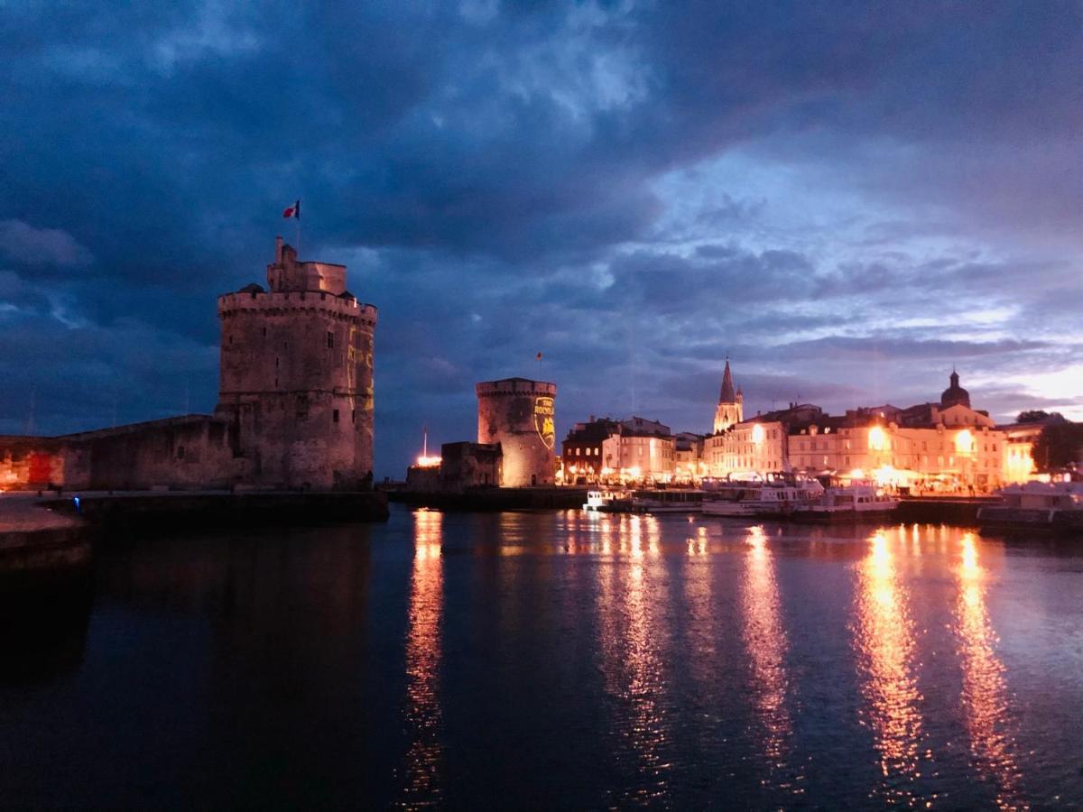 Hotel Nuit insolite sur un voilier au cœur de La Rochelle à La Rochelle  Extérieur photo