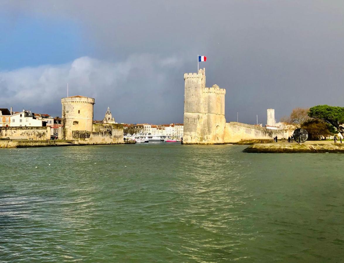 Hotel Nuit insolite sur un voilier au cœur de La Rochelle à La Rochelle  Extérieur photo