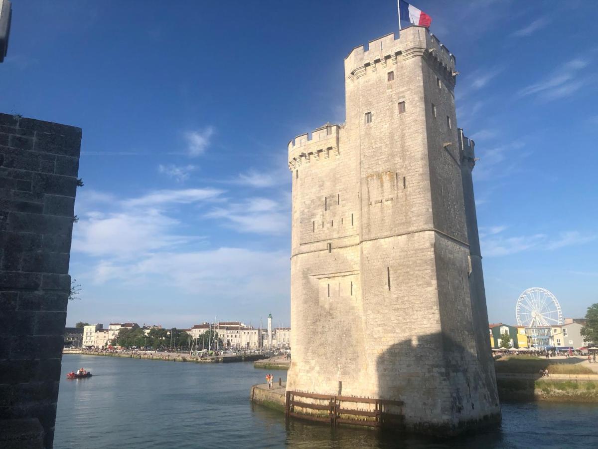 Hotel Nuit insolite sur un voilier au cœur de La Rochelle à La Rochelle  Extérieur photo