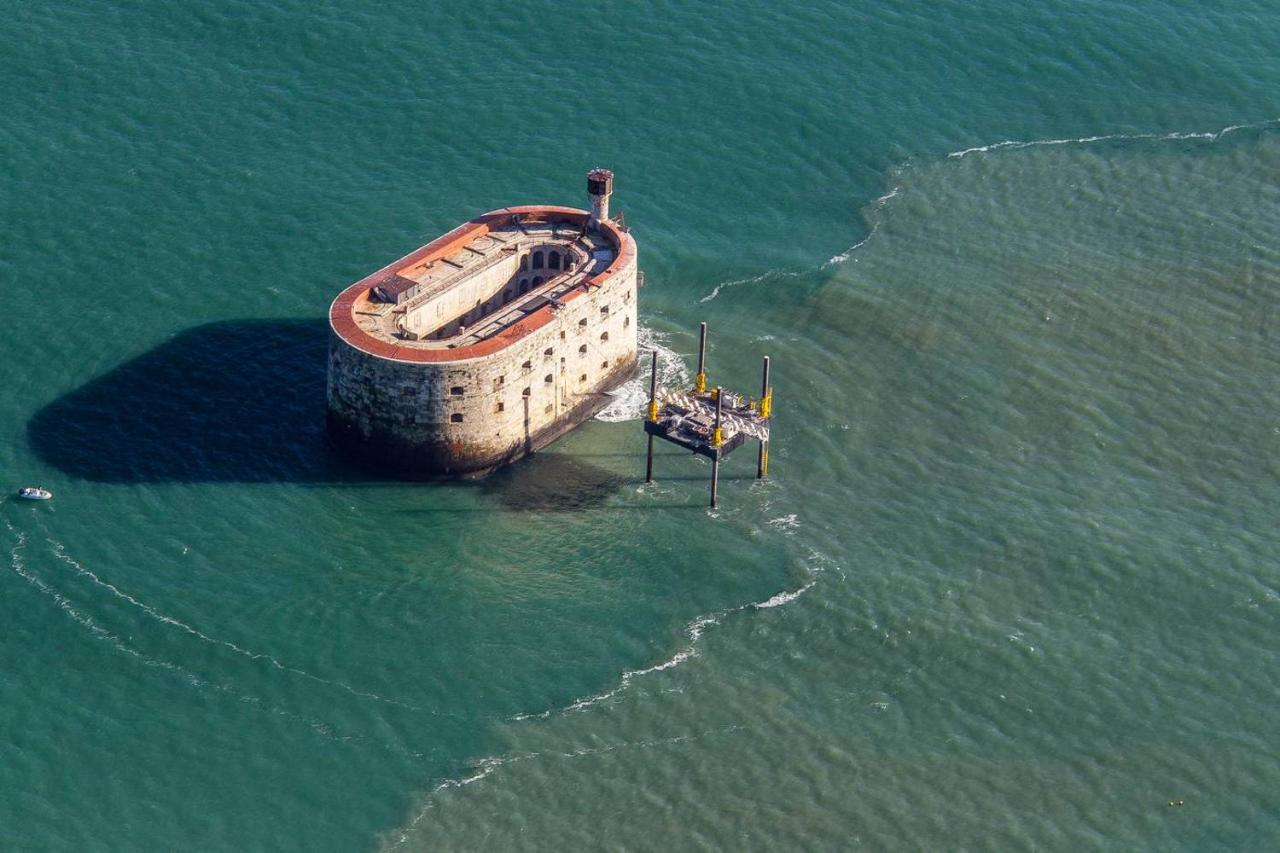 Hotel Nuit insolite sur un voilier au cœur de La Rochelle à La Rochelle  Extérieur photo